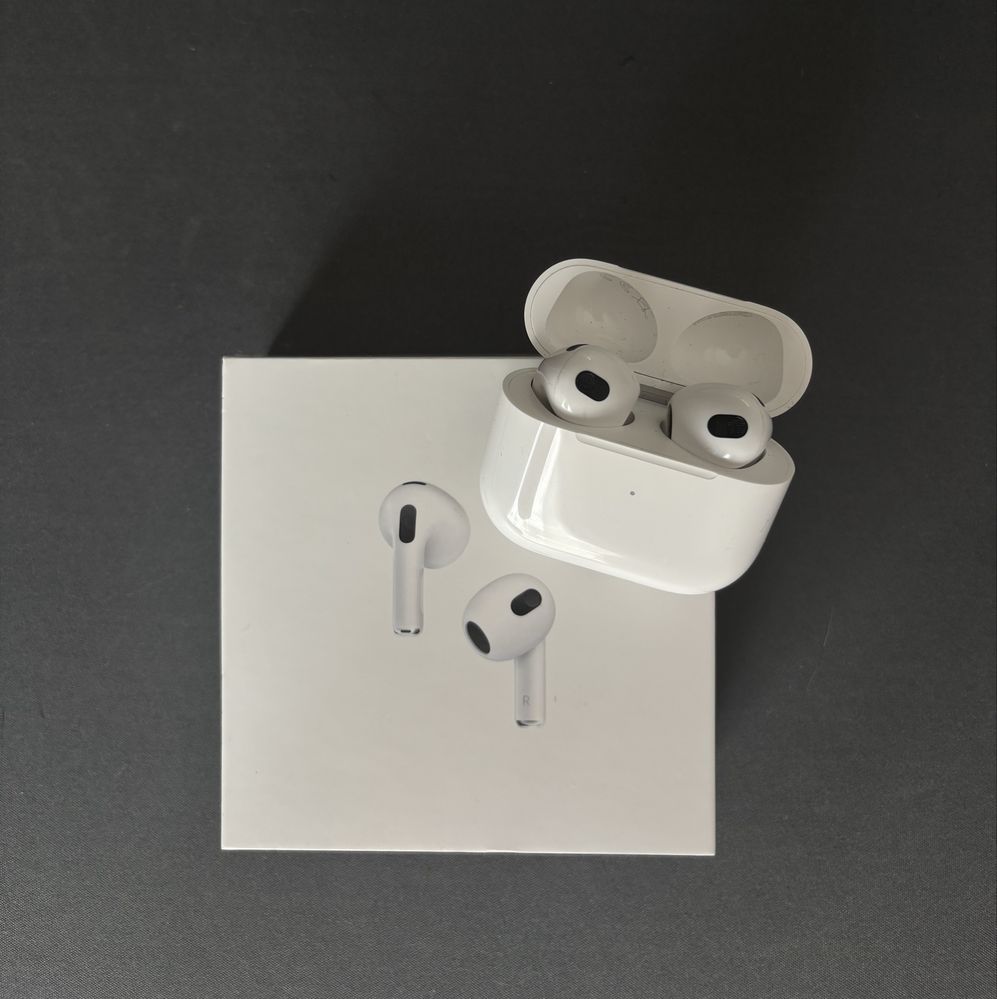 AirPods (3rd generation