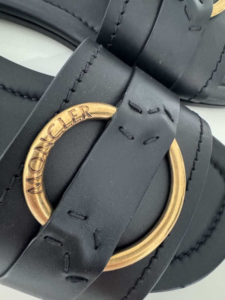 -40% MONCLER czarne KLAPKI BELL skórzane zlote logo 100% Oryginalne 40