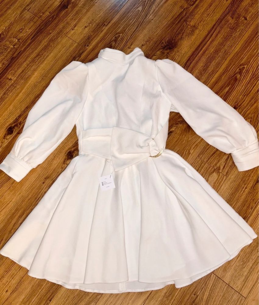 Sukienka elegancka sheila
