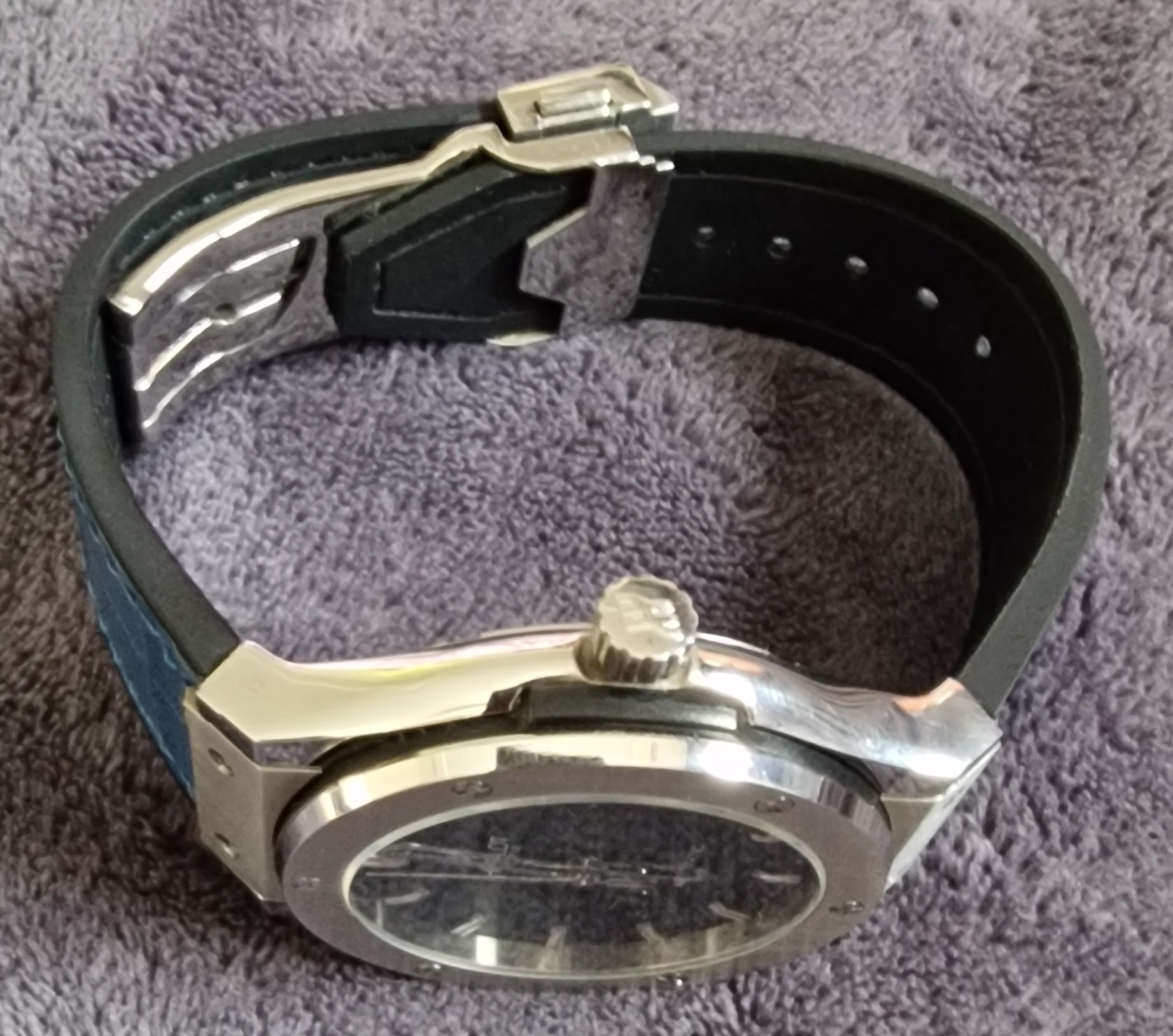 Hublot 42mm часы