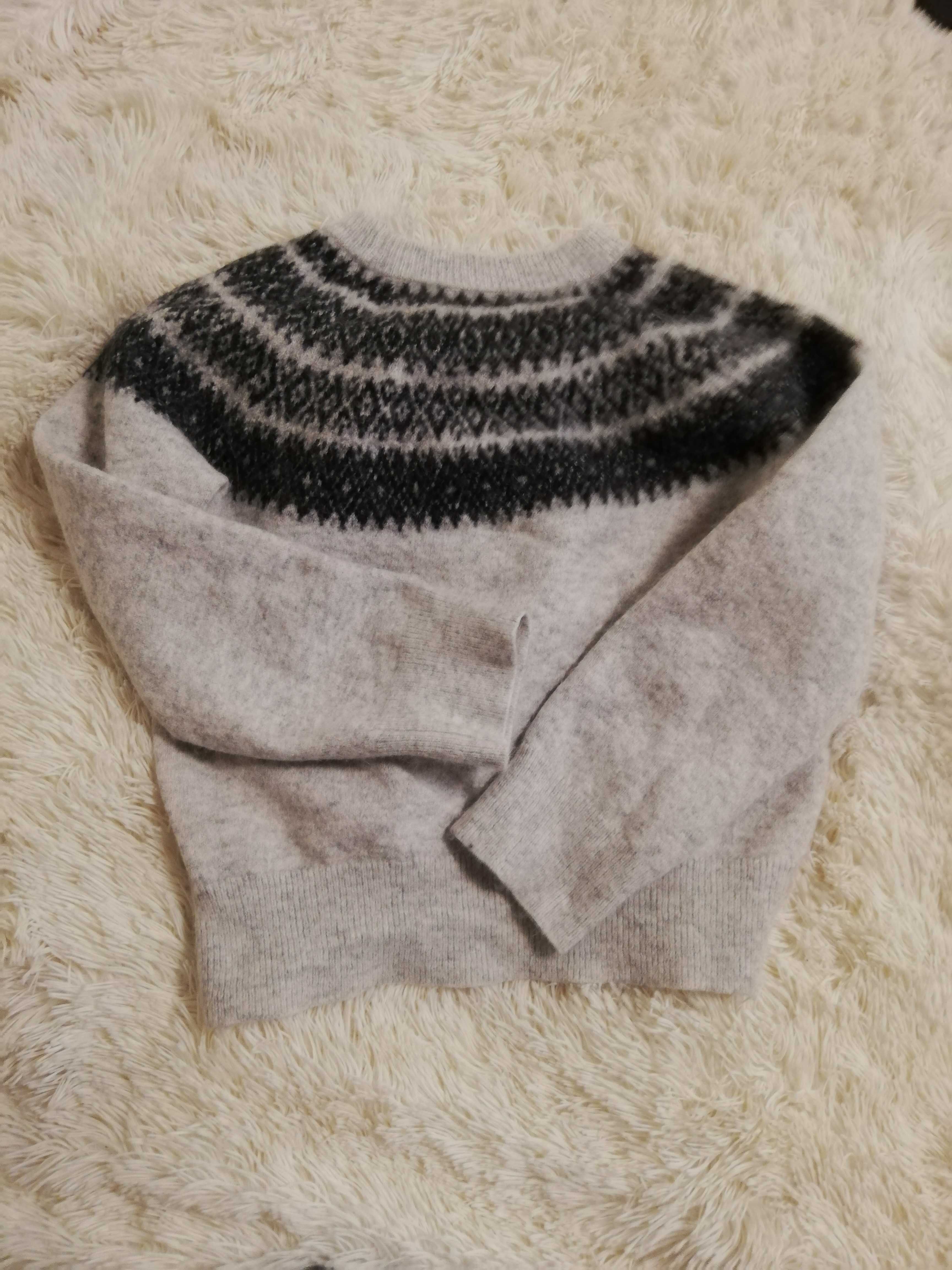sweter z wełny aplaki xs s 34 36 Magasin Du Nord xs s