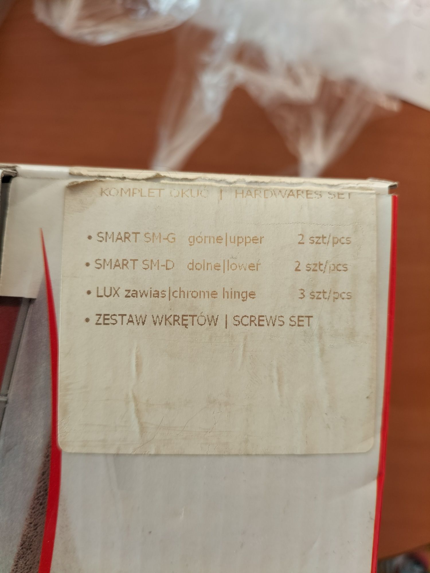 System do drzwi przesuwnych i składanych