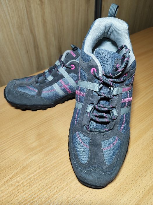 Кросівки жіночі 38, Knixmax