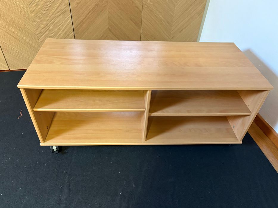 Móvel de televisão