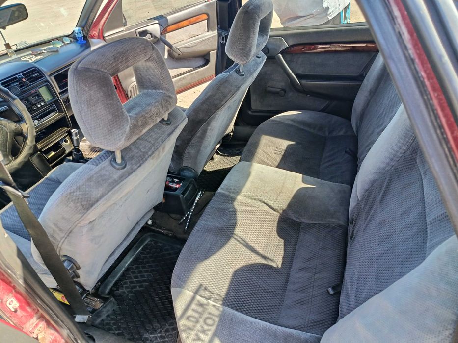 Опель Вектра А 1993 2.0