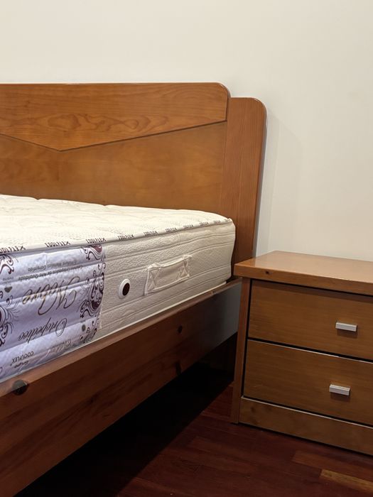 Vendo quarto em bom estado!