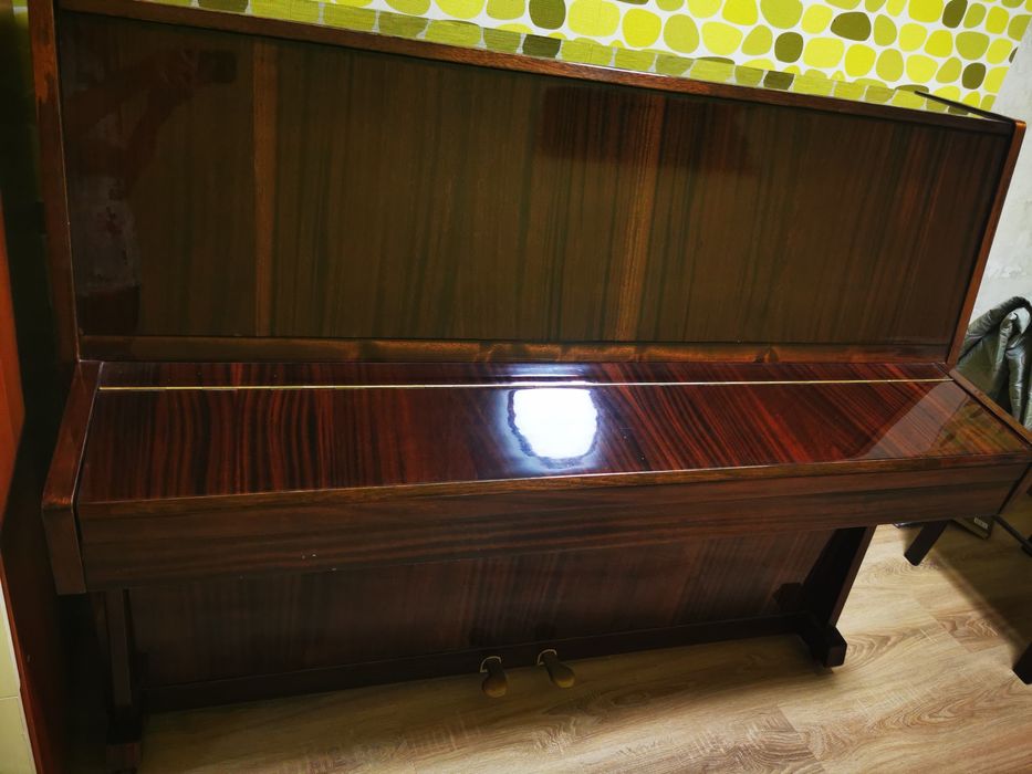 Піаніно - Україна безкоштовно