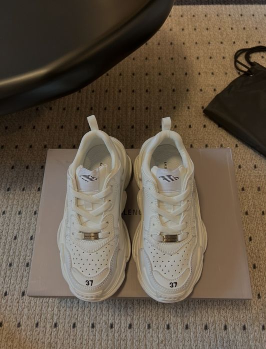 Balenciaga 25ss "dad shoes"