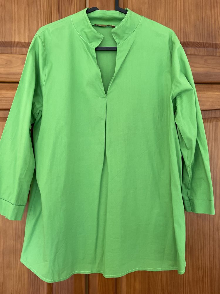 Blusa verde manga 3/4