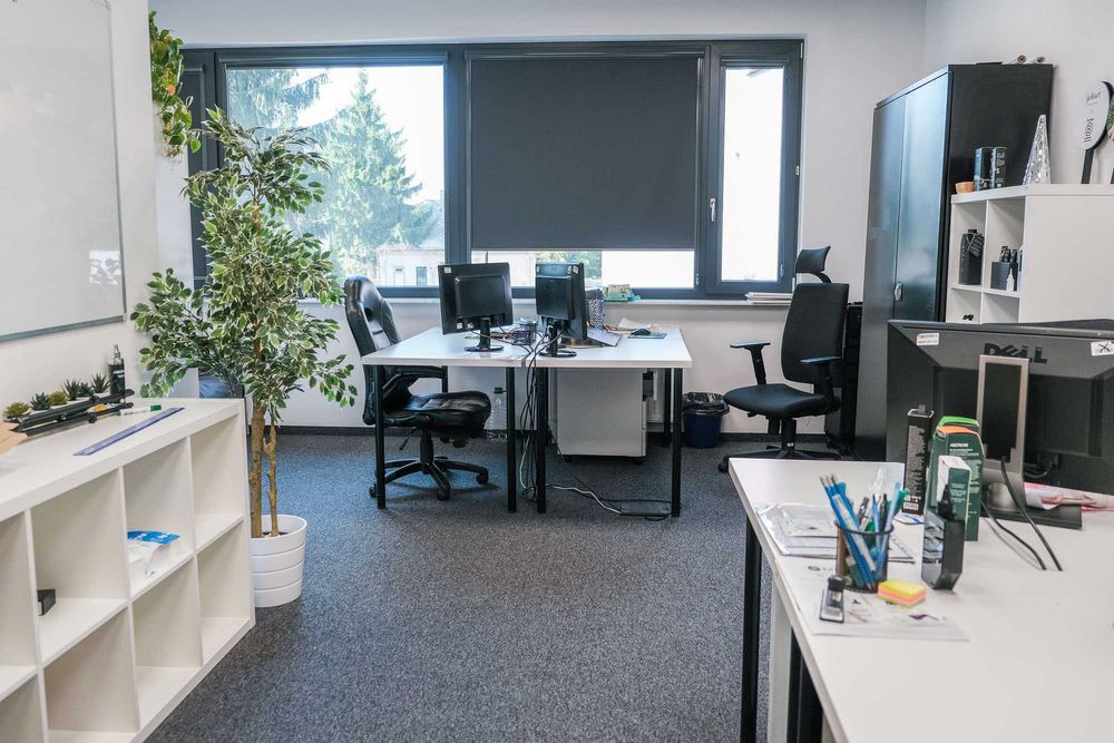 Biuro 246 m² – gotowe do pracy od zaraz | przy Moście Siekierkowskim