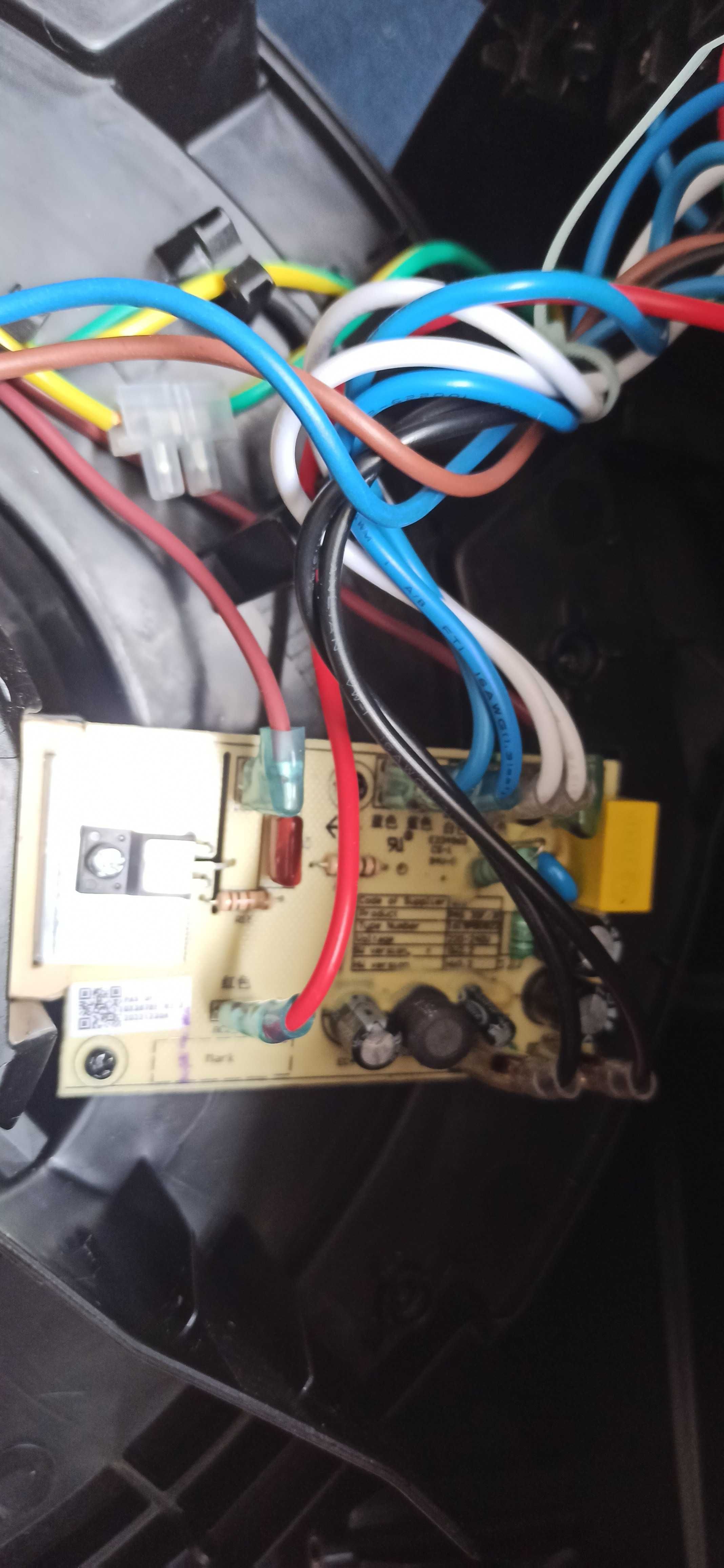 Bosch Odkurzacz do pracy na sucho i mokro AdvancedVac 20