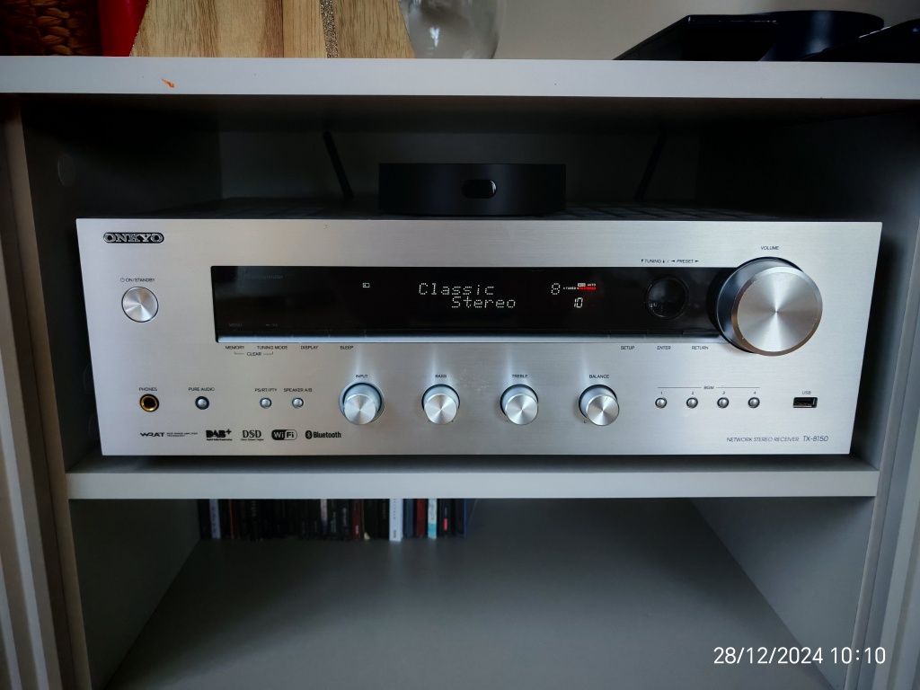 Amplituner stereo sieciowy Onkyo TX-8150