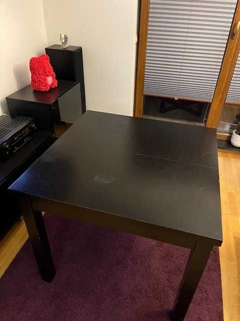 Stół z litego drewna 90x90, rozkładany do 180 cm  - sprzedam