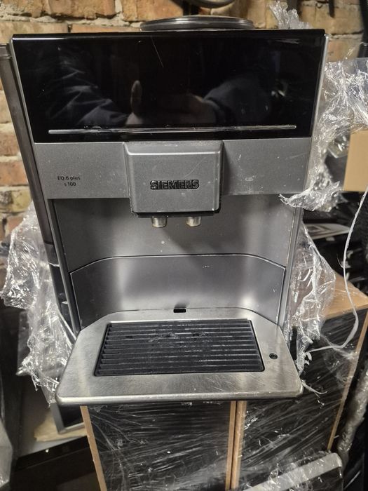 Кавоварка simens EQ6