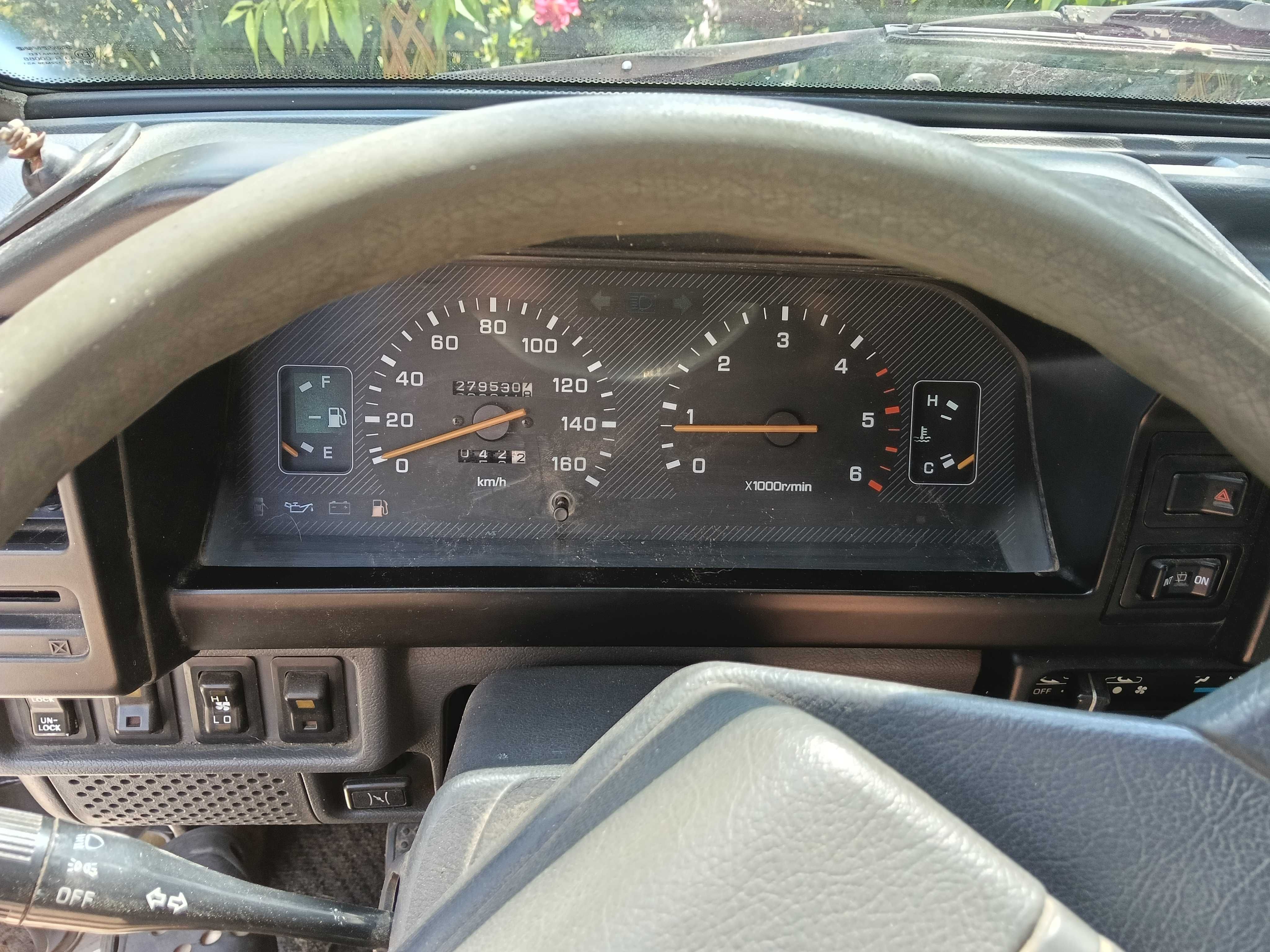 Mitsubishi L 300 4x4 2,5 TD
