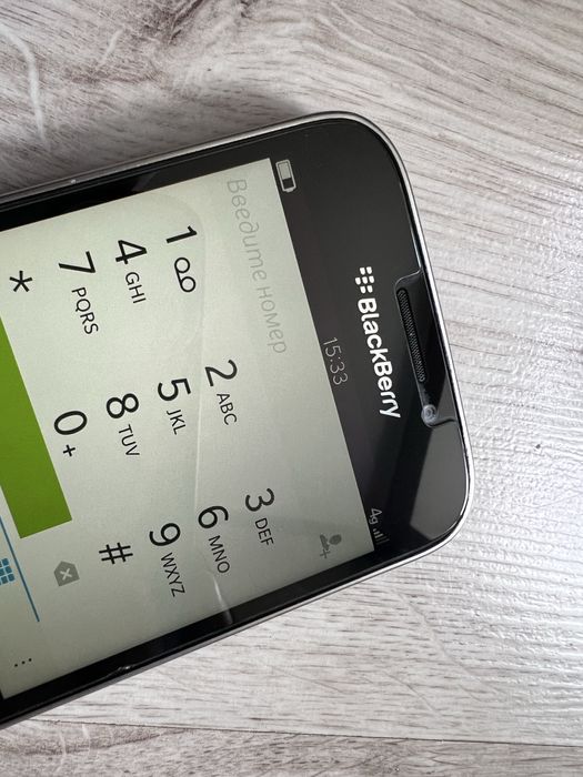BlackBerry Classic смартфон 2/16 сенсорный