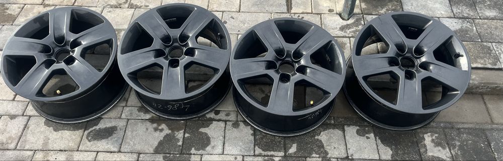 Продам тітани R16 5x112