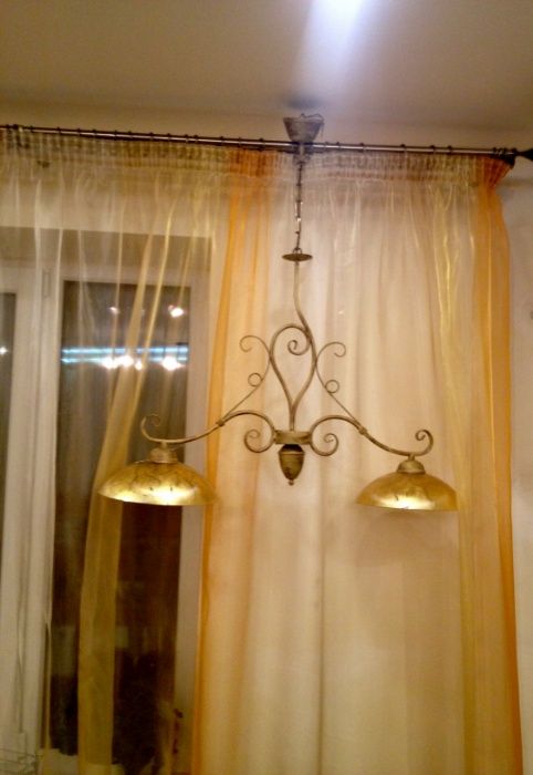 люстра новая  ..