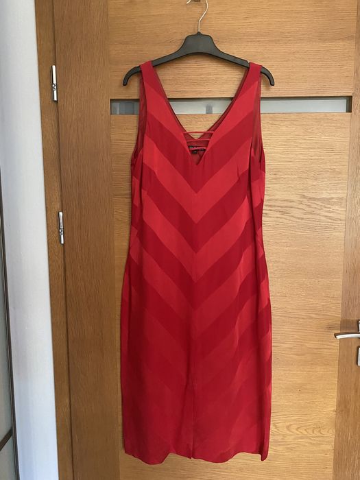 Sukienka wieczorowa czerwona Molton r. 38