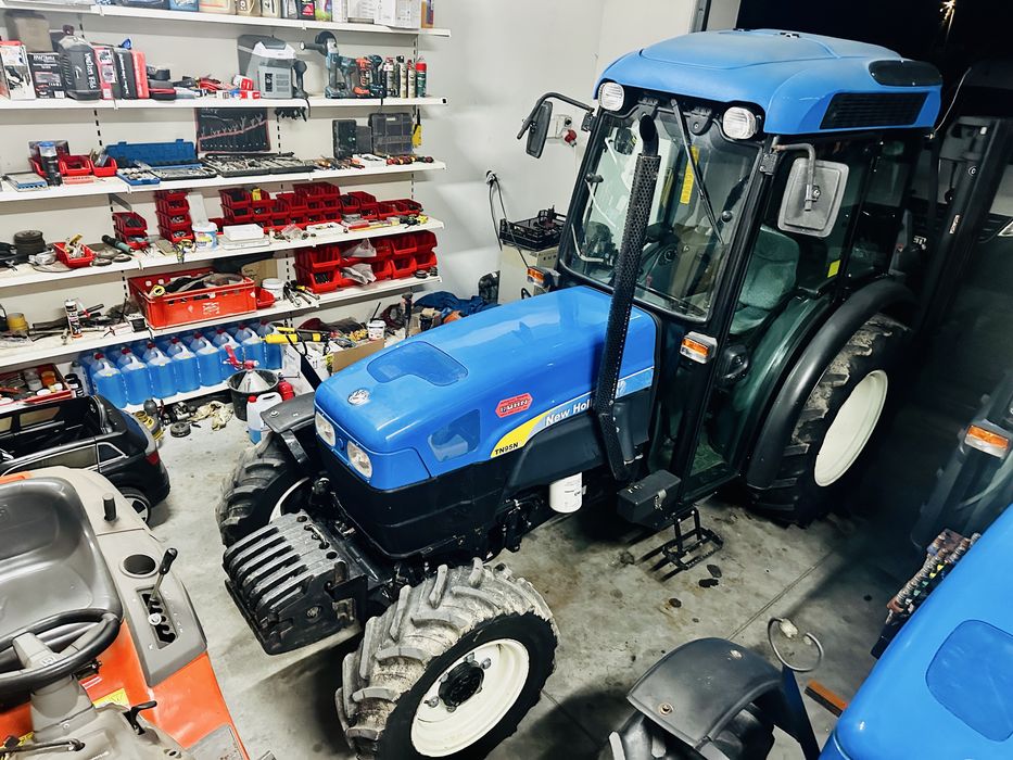 New Holland TN 95 NA 2005r. 3.300mtg / sadowniczy / sadownik