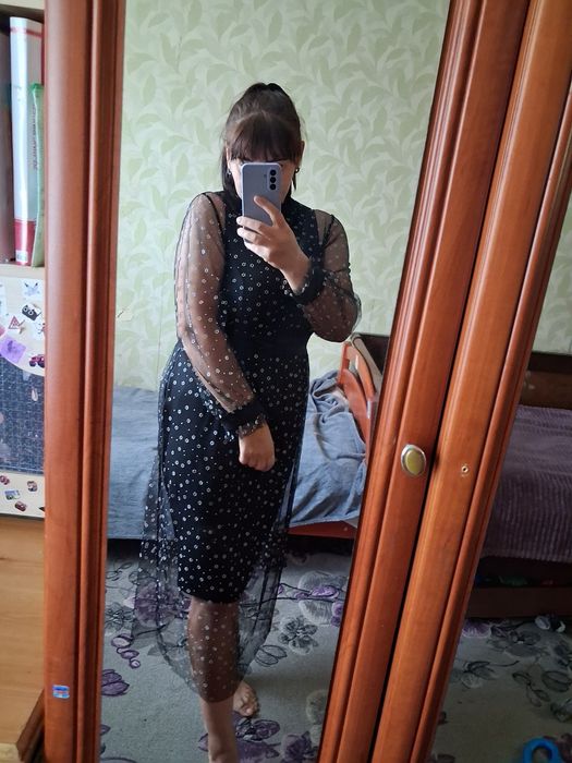 Плаття жіноче...