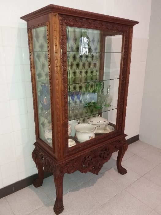 Vitrine D. Jose I Talha Rica