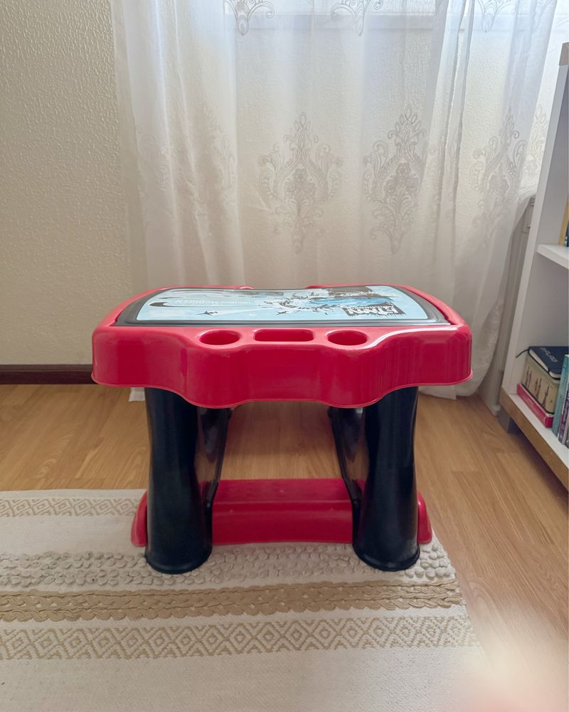 Mesa de criança Faísca Macqueen