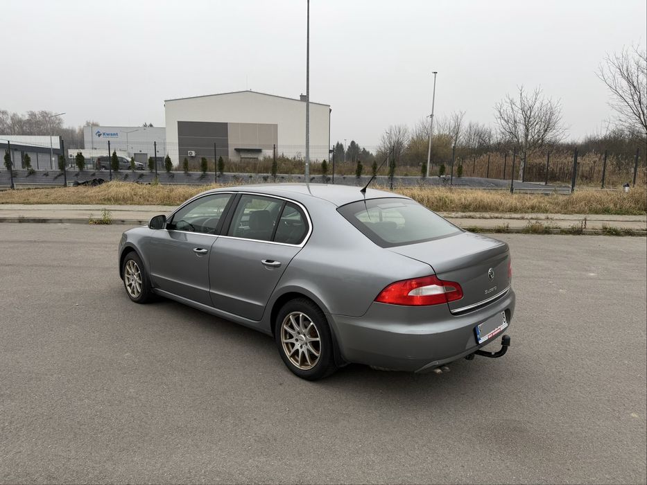 Skoda SuperB 1.9tdi Skóra! Hak!