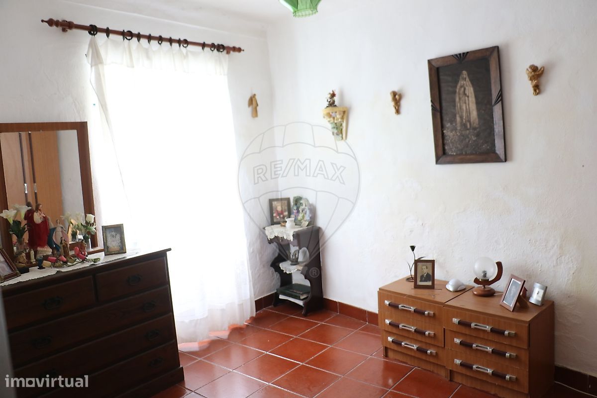 Moradia T4 para venda