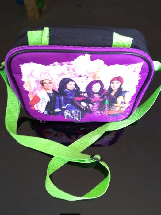 Lancheira Escolar Disney Descendents