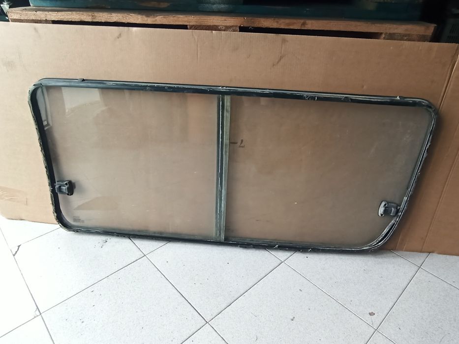 Vidros lateral Toyota Hiace