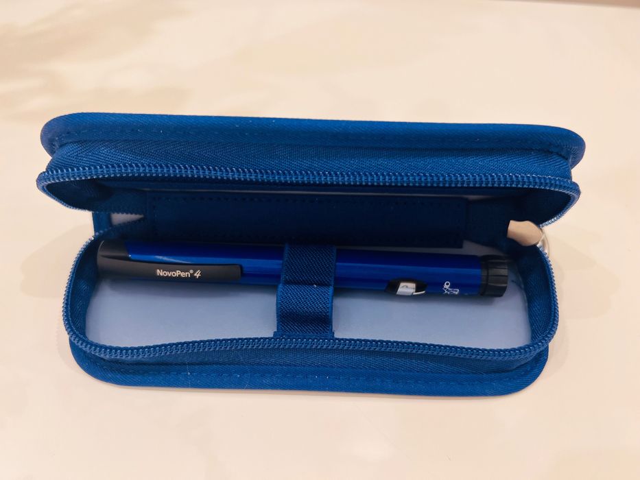 Nowy wstrzykiwacz NovaPen 4 plus etui