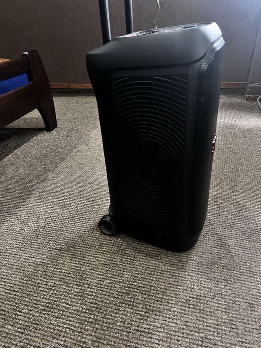 JBL partybox 320