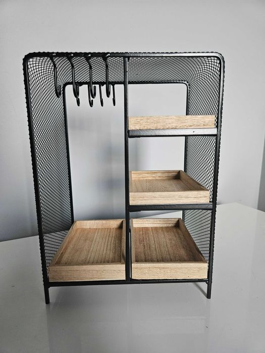 Kuferek stojak regalik z przegródkami na biżuterię loftowy