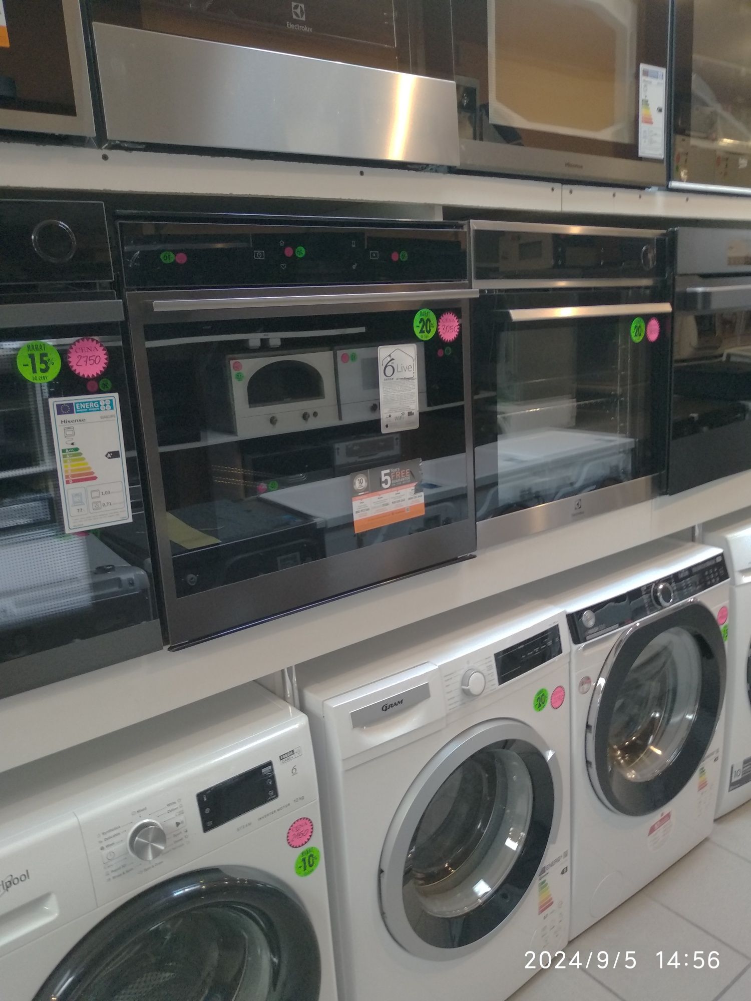 OUTLET Janki ul Wspólna 6 Piekarnik WHIRLPOOL W9OM24S1PBSS