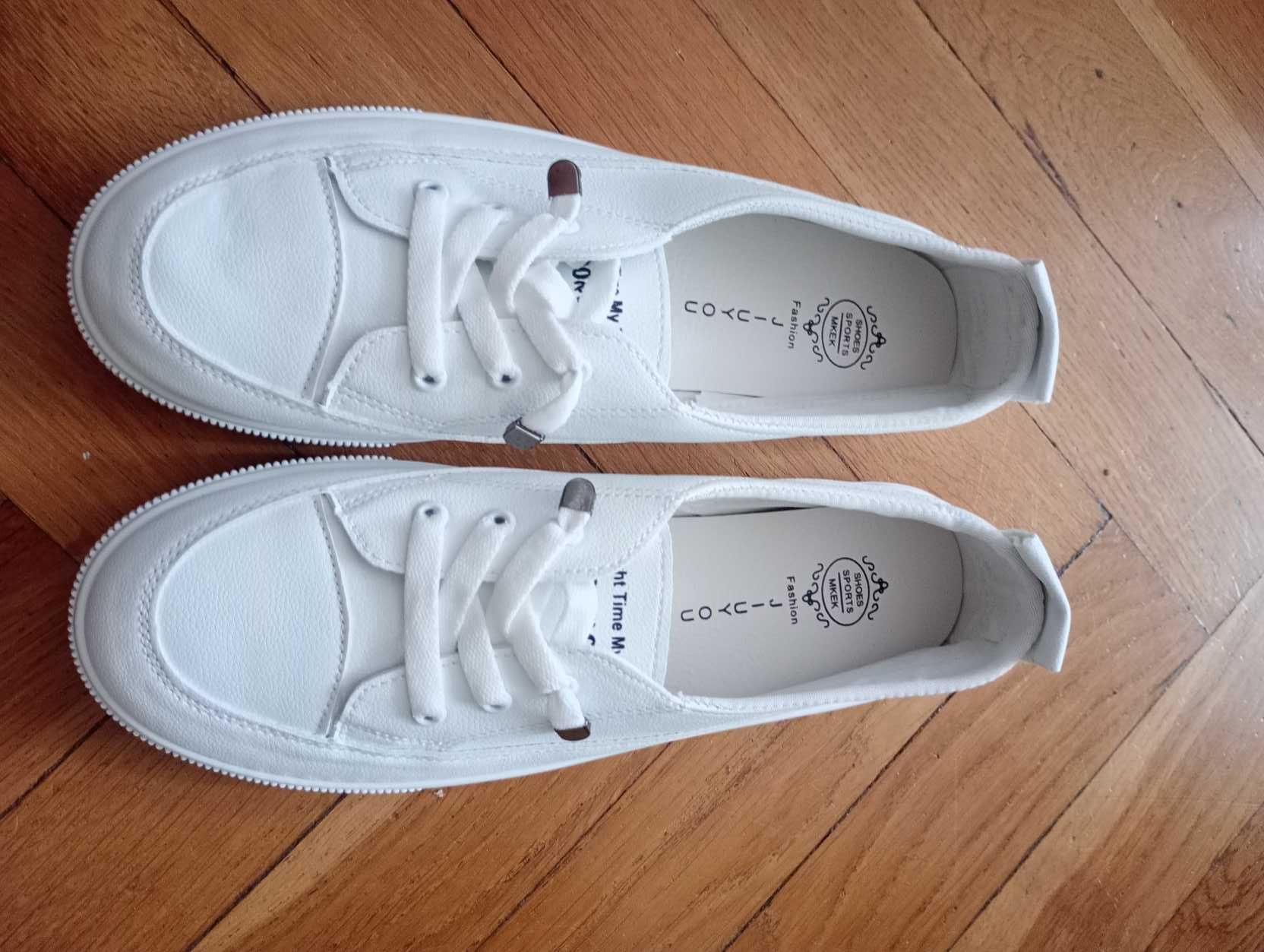 Buty Trampki damskie,kolor białe rozmiar 42 nowe.