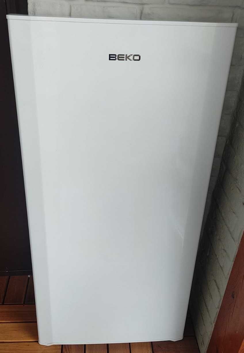 Запчасти к холодильнику Beko, полки, ящики