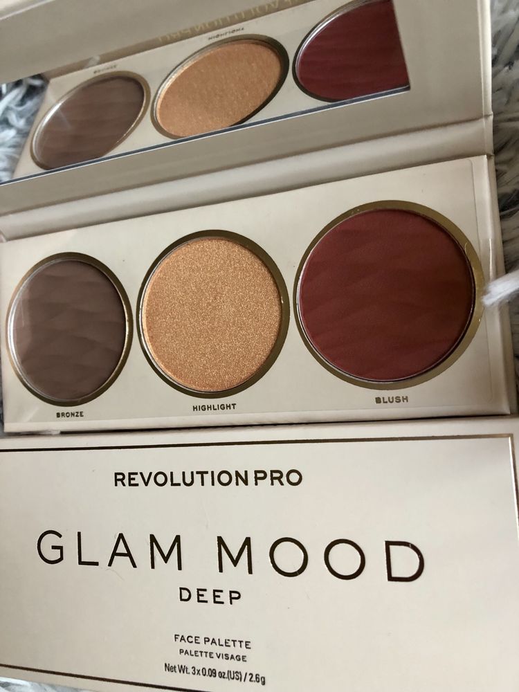 Revolution Pro Glam Mood Deep, Brazer Róż Rozświetlacz