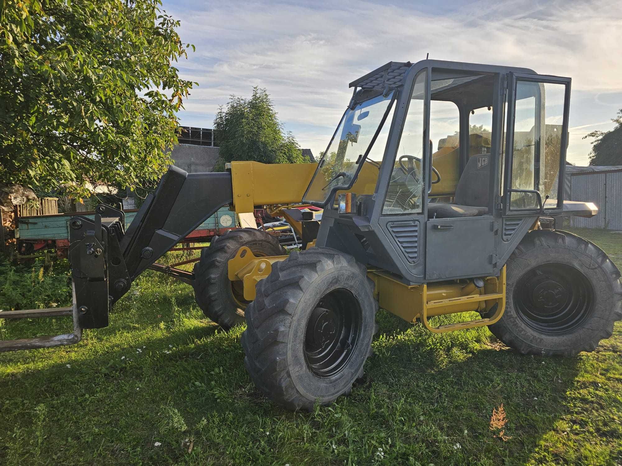 Ładowarka teleskopowa JCB 525-67