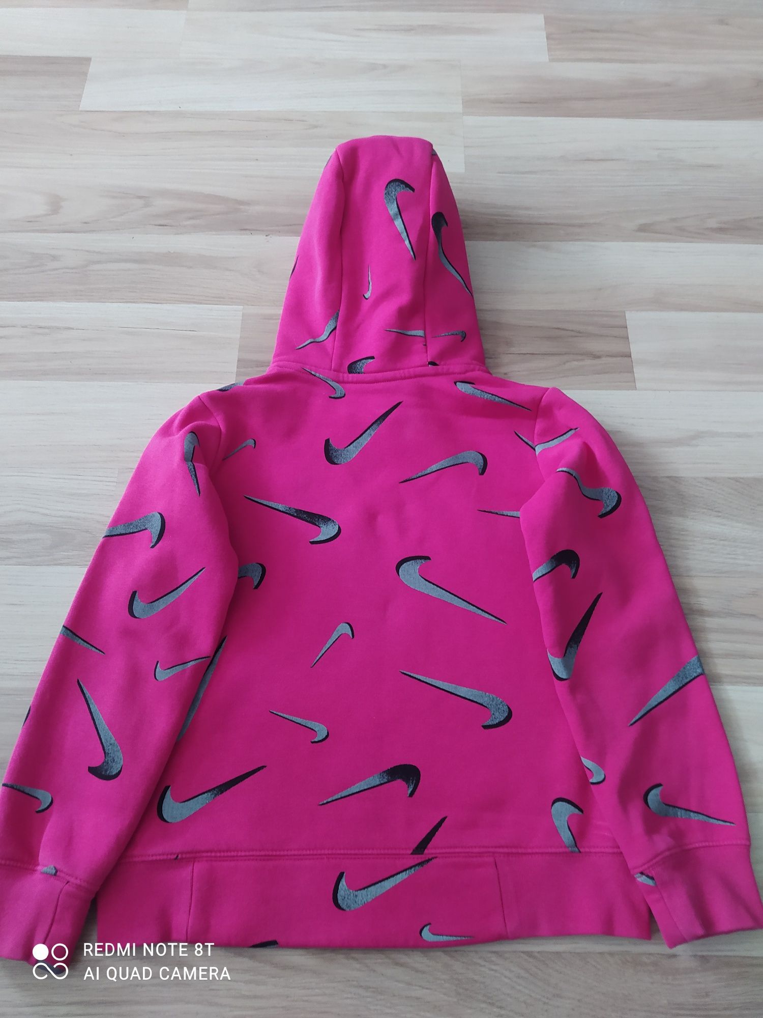Bluza dla dziewczynki.