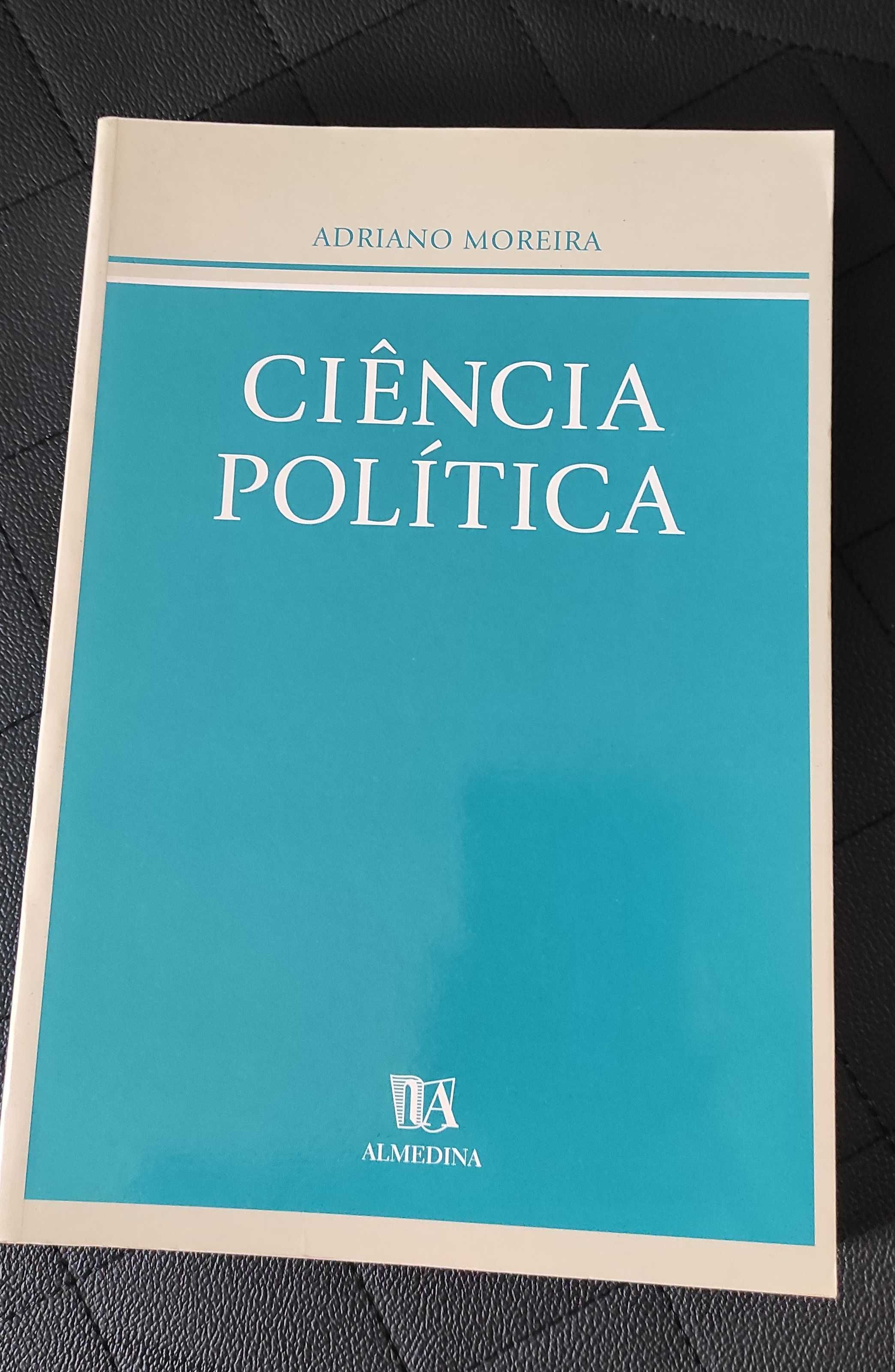 Ciência Política - Adriano Moreira como novo