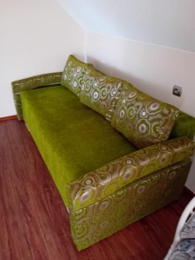 Zestaw mebli + sofa