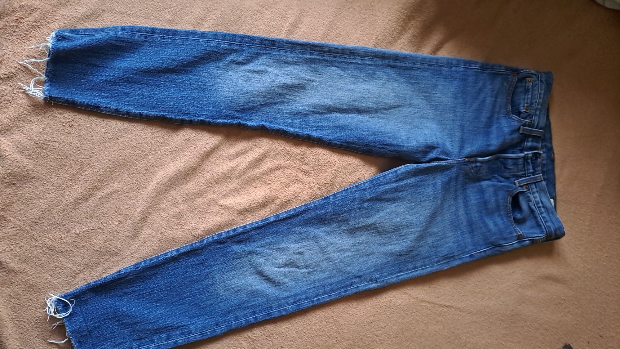 Jeansy levi's rozm 25