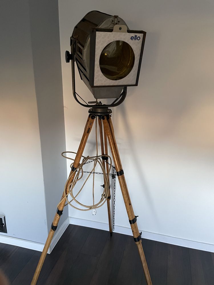 Lampa podlogowa loft