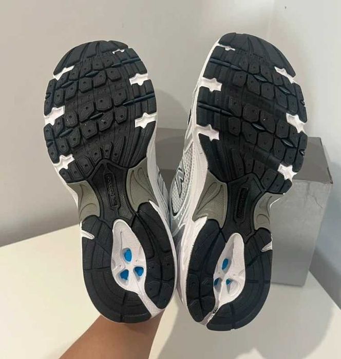 "Trampki" New Balance 530 White Silver Navy_rozmiar.41