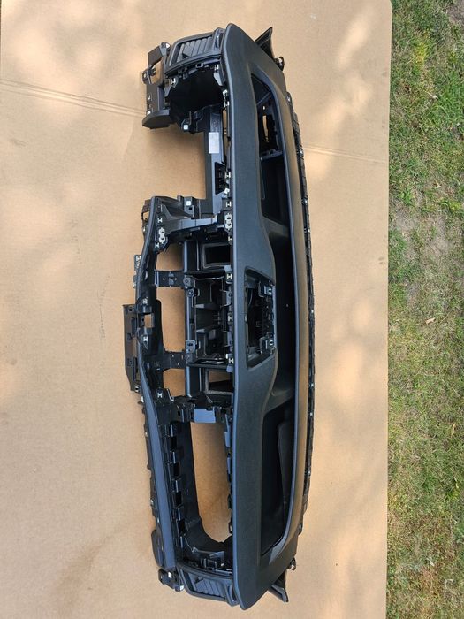 Konsola deska rozdzielcza kokpit pulpit Ford transit Custom Mk8 Lift E