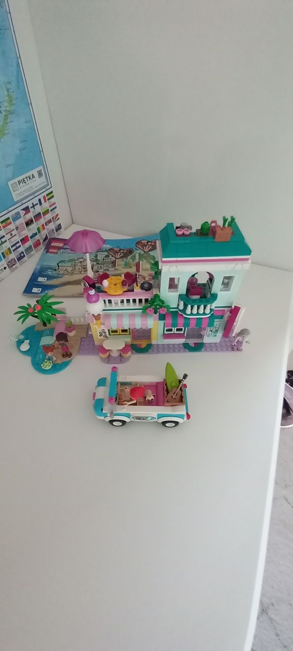Klocki LEGO Friends Nabrzeże surferów