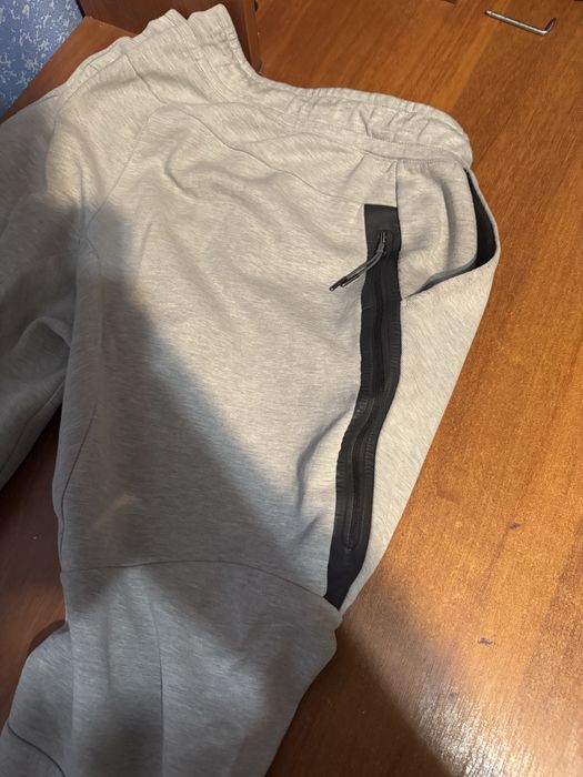 2 пары Nike Tech Fleece