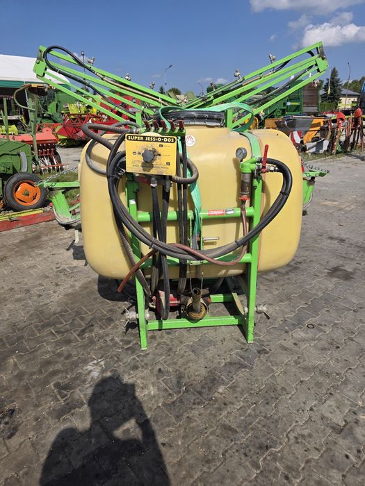Opryskiwacz Jesserning 800l mulczer Tigra 200