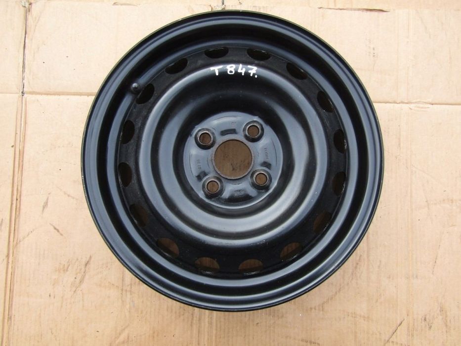 1x Felga 15 Toyota Yaris III IQ 5j 4x100 ET39 / oryginał